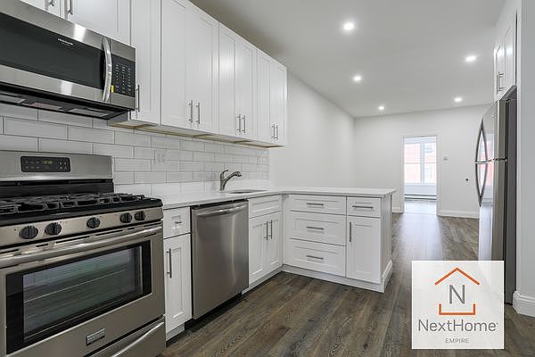 1st image of 2404 23rd St #1