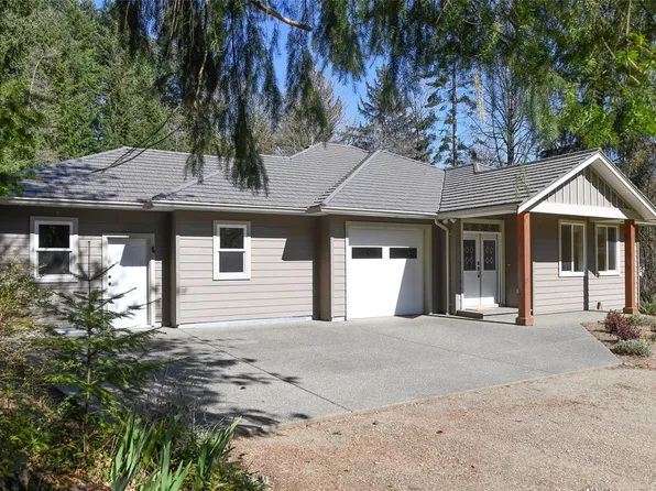 176 Webb Rd, Comox Valley, BC V9N 9L9