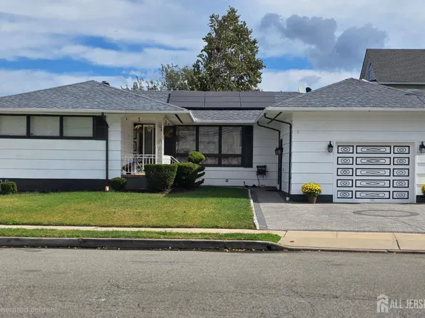 58 Hayward Ave, Carteret, NJ 07008