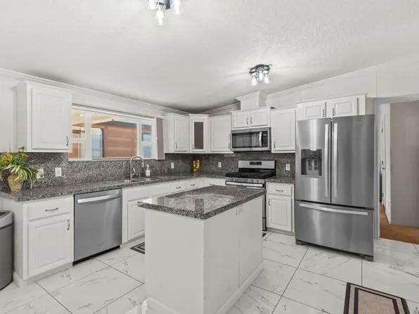 35461 Mexico Way, Thousand Palms, CA 92276