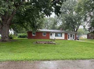 8681 N Ricks Dr W, McCordsville, IN 46055