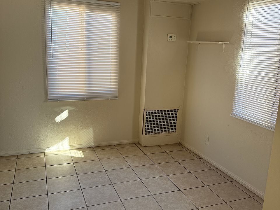 1st image of 319 S 6th Ave #319