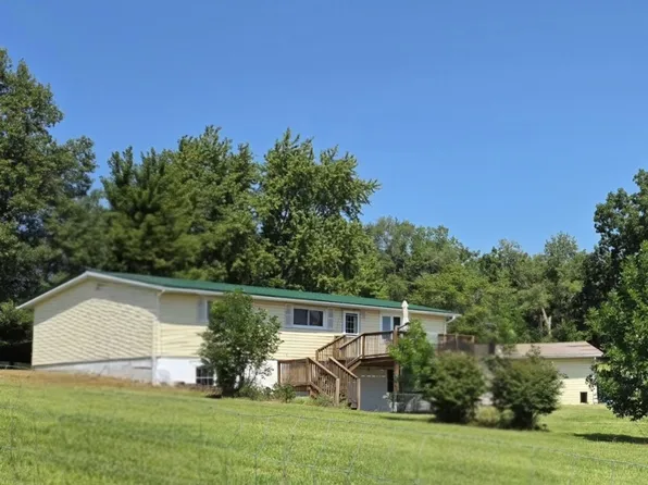 28453 E 2400th St, Prophetstown, IL 61277