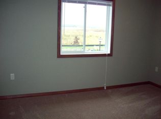 6477 Prairie Cir S, Eau Claire, WI 54701