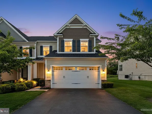 314 Piper Ln, Exton, PA 19341