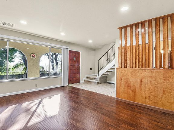 2nd image of 4351 Elvira Pl