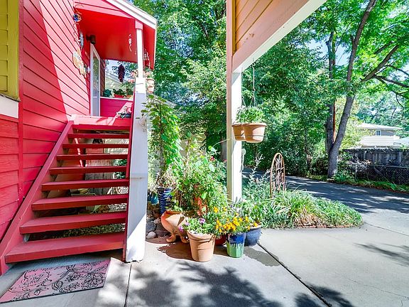 4th image of 1343 Alpine Ave