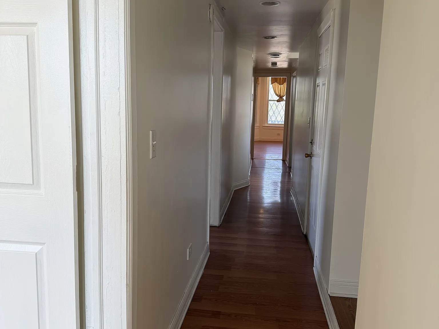 3 bed, $1,700 — Photo 3