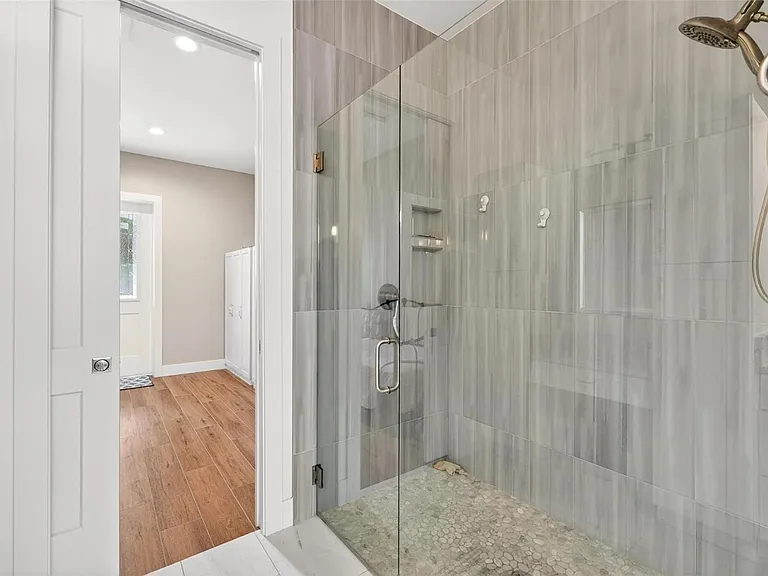 11257 NW 50th Ln — Photo 40