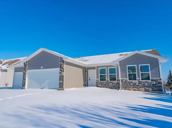 1000 Bluegrass Trail, Waterloo, WI 53594