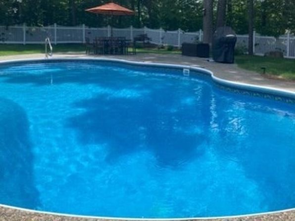 377 Chapel St, Holden, MA 01520