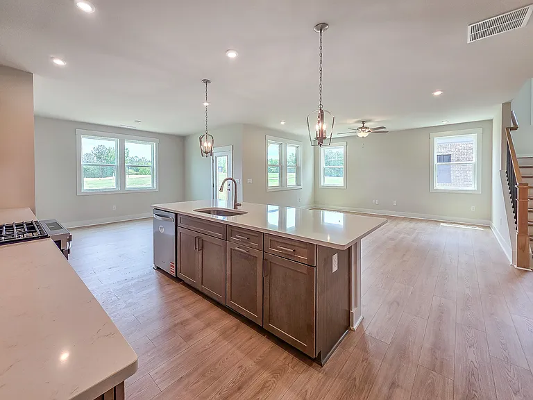 663 Dugout Dr — Photo 18