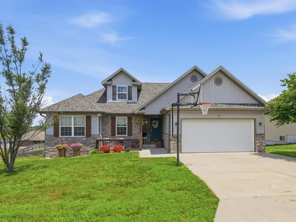 3015 Jennifer Avenue, Joplin, MO 64804