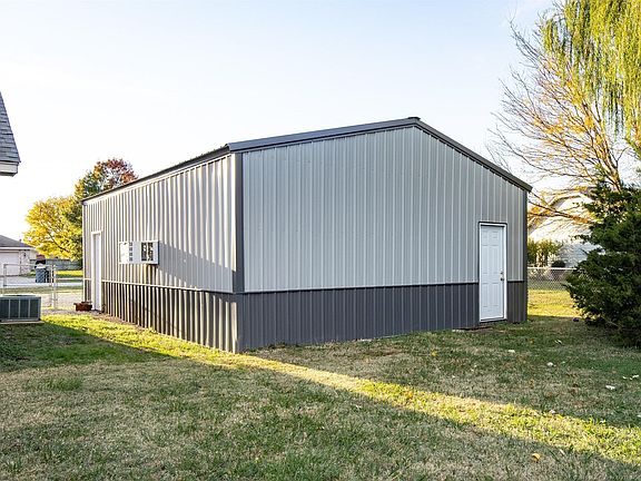 5th image of 25323 S Valley Dr