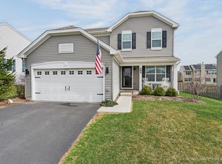 295 Monarch Ln, Volo, IL 60020