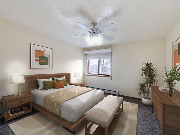 4th image of 615 17th Ave NW #9107