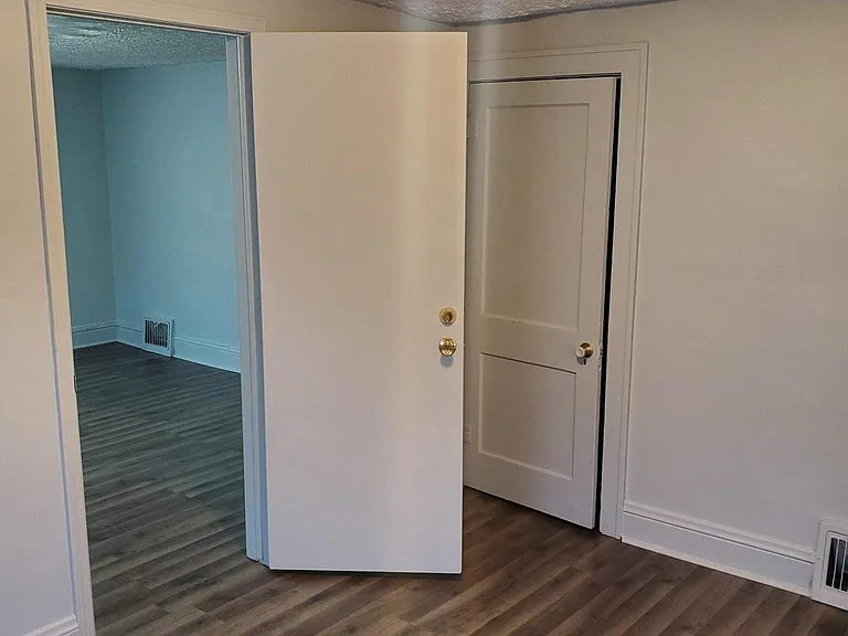 1826 Ford Ave #1 — Photo 18