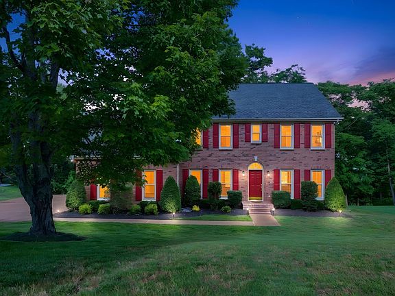 2nd image of 5259 Rustic Way