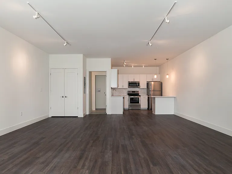 35 Van Nydeck Ave #AVENUE208 — Photo 5