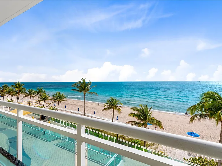 3900 Galt Ocean Dr #317 — Photo 23