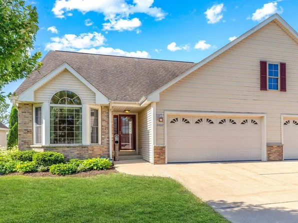 1923 Cedar STREET, Grafton, WI 53024