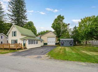 10 Mill St, Poland, NY 13431