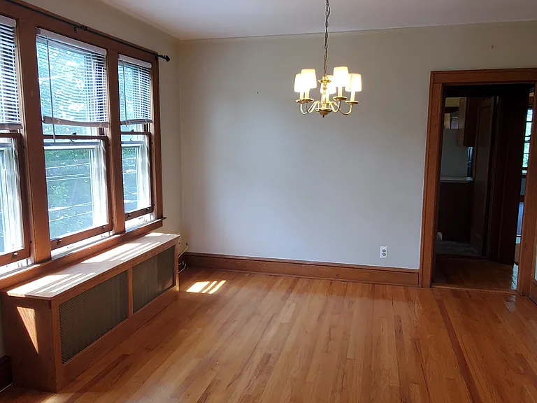 32 Clearview Ave #2 — Photo 6