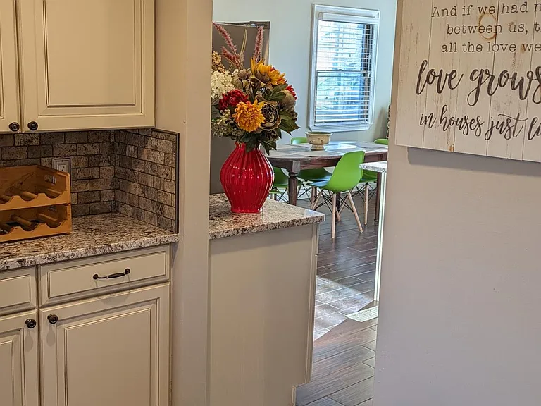 3696 Eisenhower Rd — Photo 17