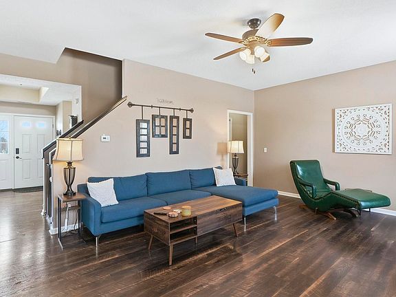 3rd image of 5932 Hemingway Run