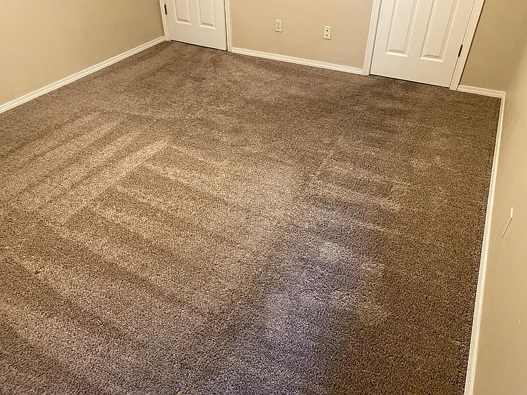 3323 N Detroit Ave — Photo 62