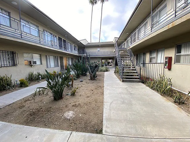 4709 August St. (Augolet, LLC) — Photo 7
