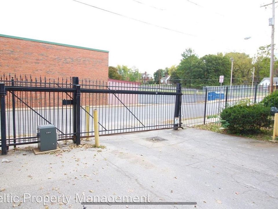 2nd image of 3100 Minnesota Ave #52927050f
