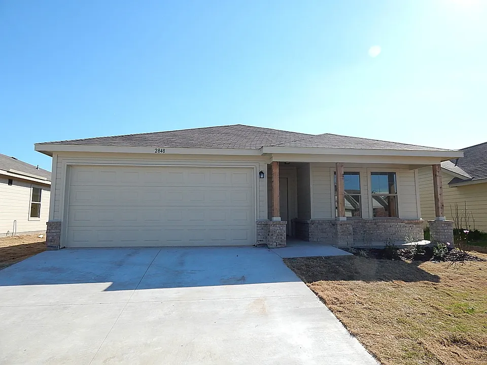 2848 Saint Bernard Dr