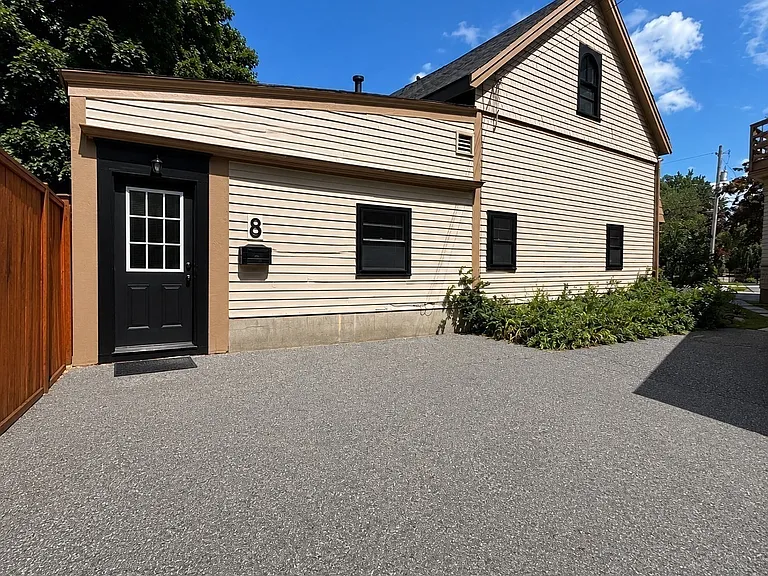 8 Locke St — Photo 16