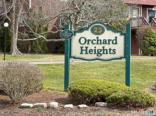 25 Florence Rd UNIT 71, Branford, CT 06405