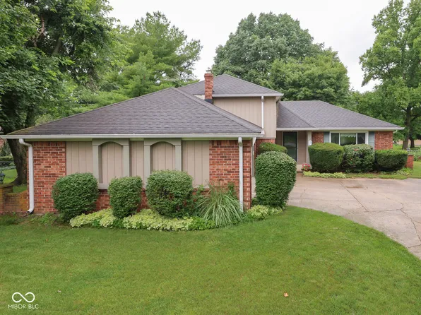 388 Leaning Tree Rd, Greenwood, IN 46142