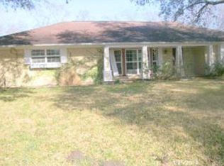 3401 Windsor St, Pearland, TX 77581