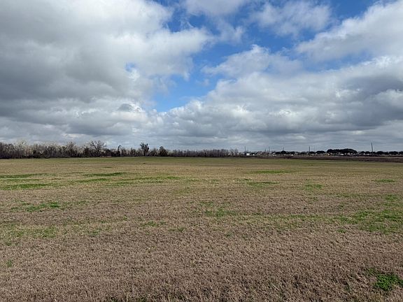 4th image of 2735 Fm 723 Rd