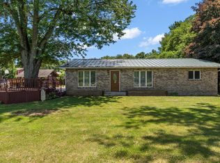 3612 Stoutsburg Rd, Wheatfield, IN 46392