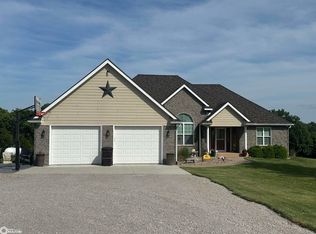 17407 200th Ave, Centerville, IA 52544