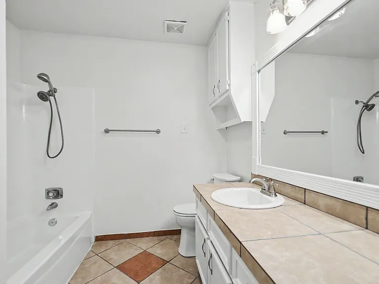 1804 Ruiz Dr — Photo 13
