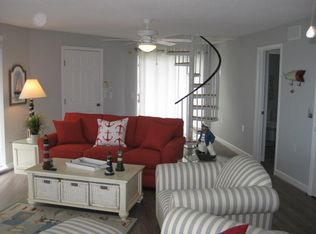 1506 Palmetto Blvd, Edisto Island, SC 29438