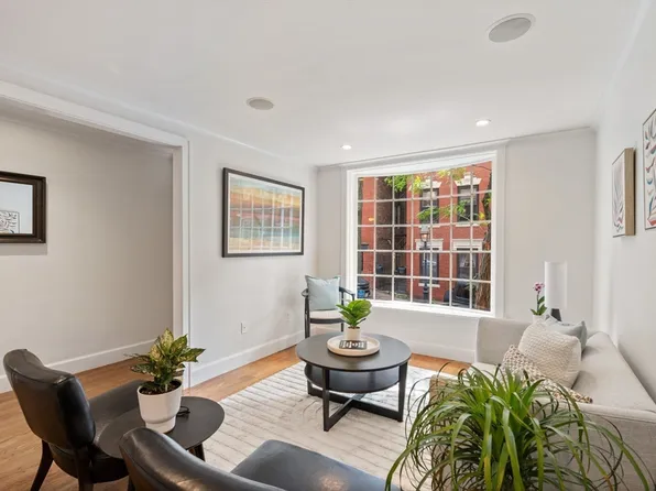 26 Garden St, Boston, MA 02114