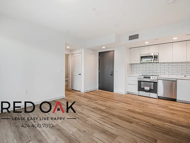 1240 Magnolia Ave #103 — Photo 4