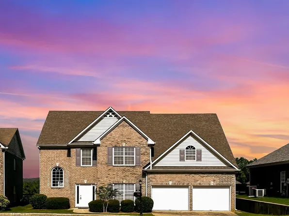 162 Village Ln, Pelham, AL 35124
