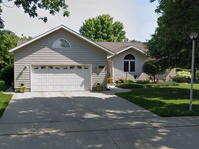 1411 Ashwood Dr, Aberdeen City, SD, 57401