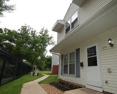 1st image of 1848 Stockton Dr
