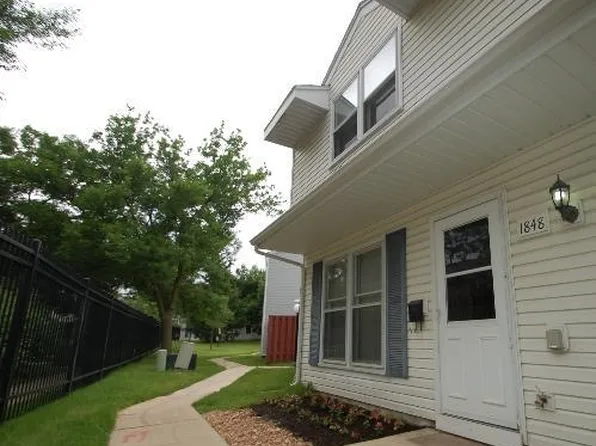 1848 Stockton Dr, Hoffman Estates, IL 60169