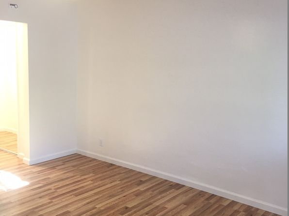 1200 S Palm Canyon Dr APT 9