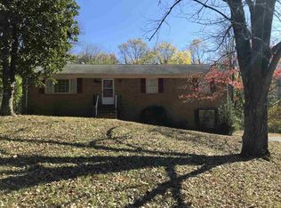 2418 Huntington Rd, Charlottesville, VA 22901